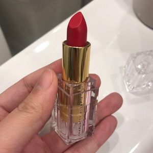 Charlotte Olympia MAC Scarlett Starlet lipstick💄